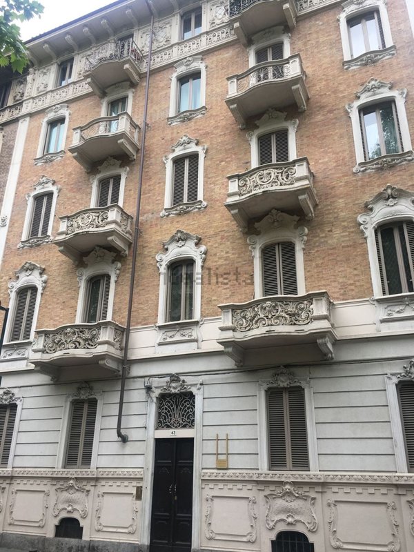 appartamento in affitto a Torino in zona Cit Turin