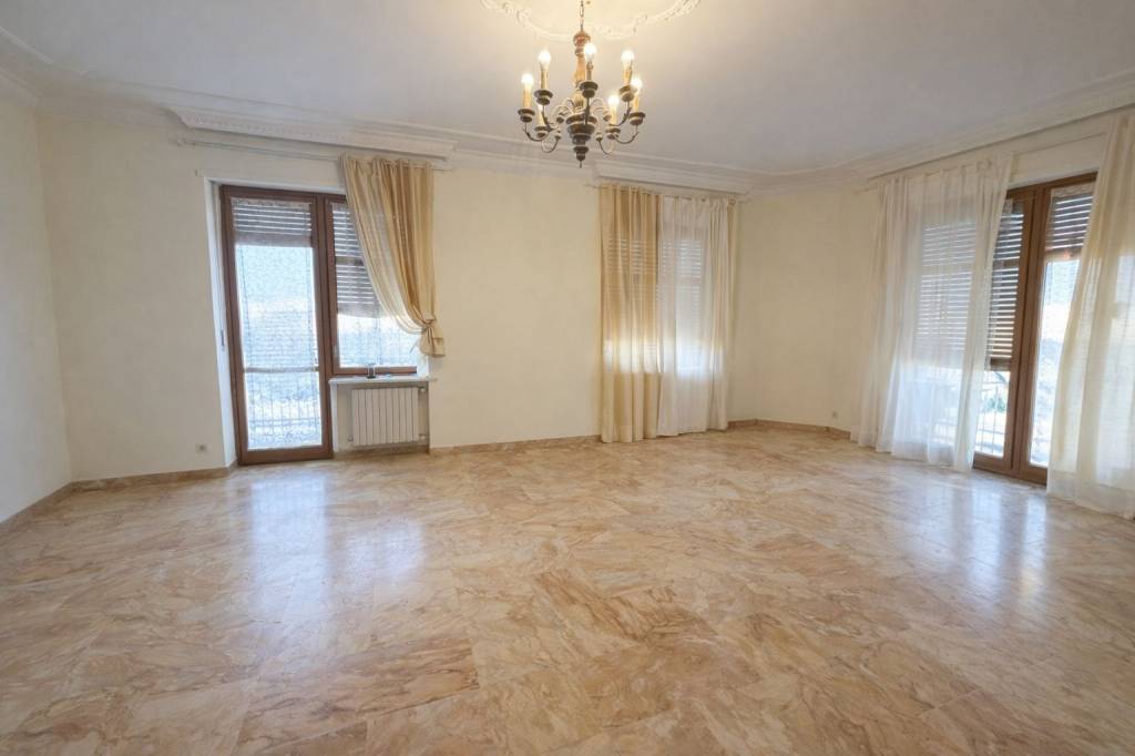 appartamento in affitto a Torino in zona Campidoglio