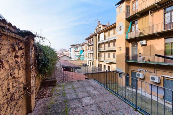 appartamento in affitto a Torino in zona Rosa