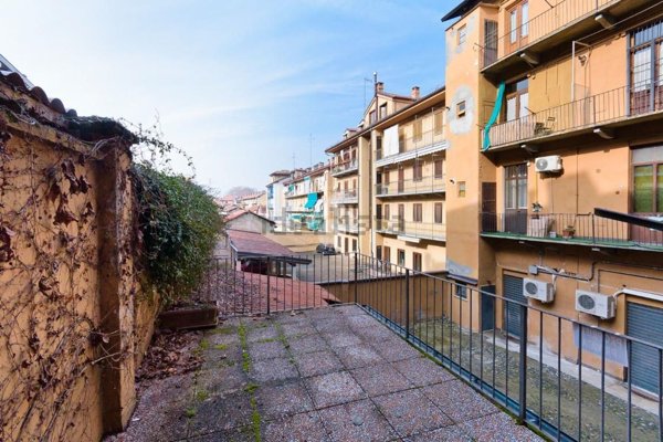 appartamento in affitto a Torino in zona Rosa