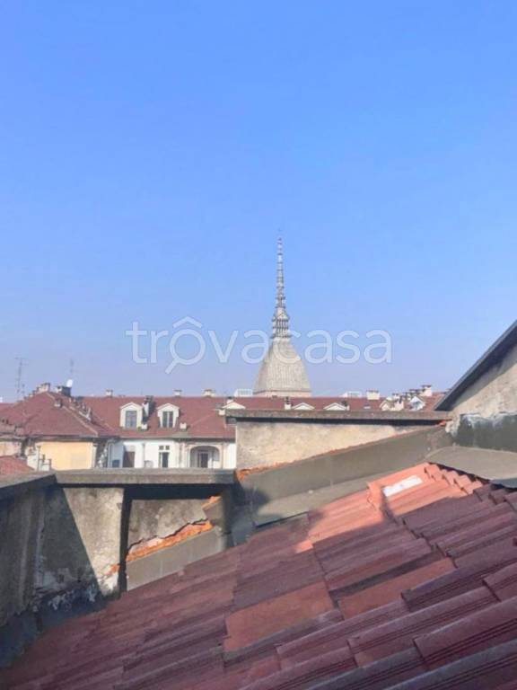 monolocale in affitto a Torino