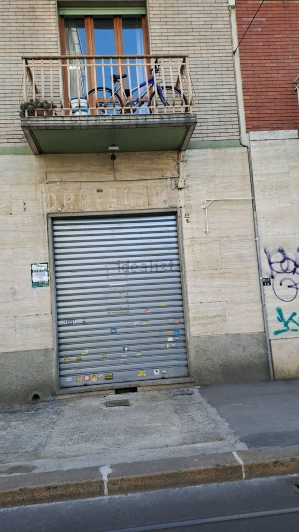 locale commerciale in affitto a Torino in zona Parella