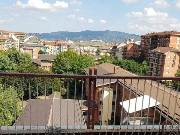 appartamento in affitto a Torino in zona Pozzo Strada