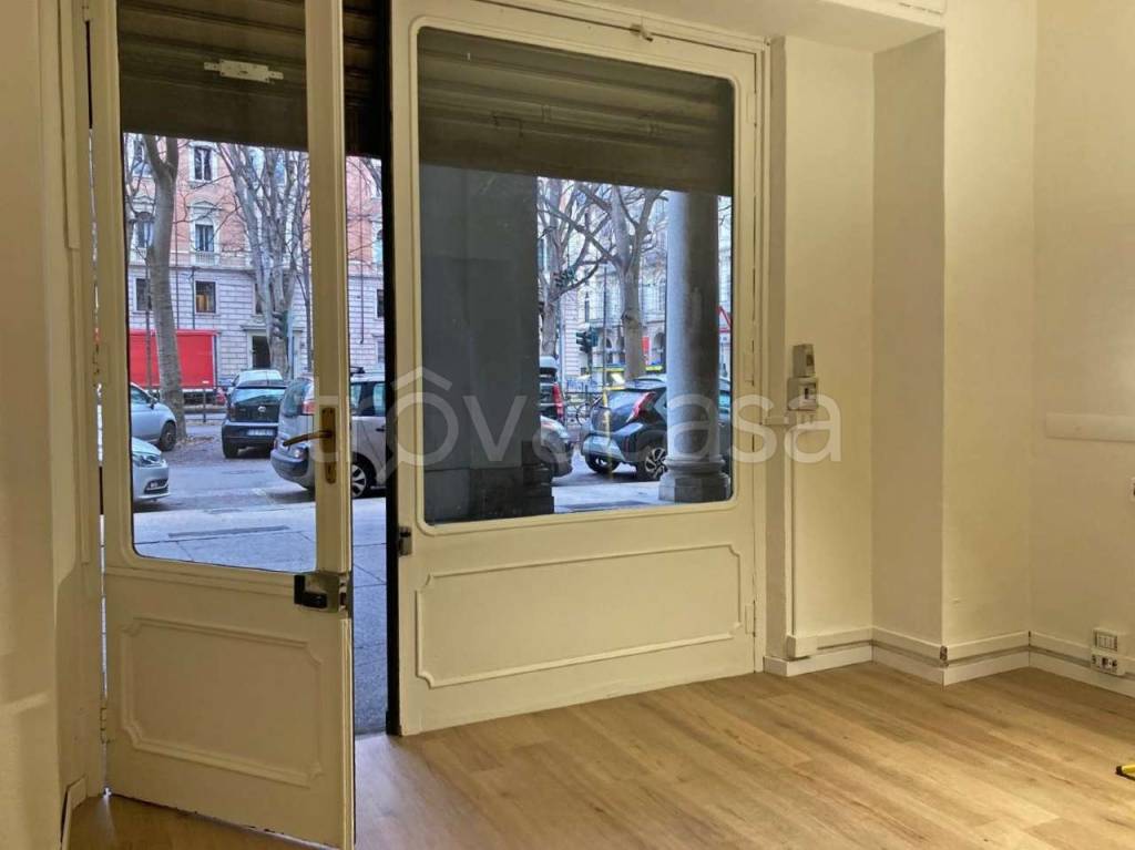 negozio in affitto a Torino