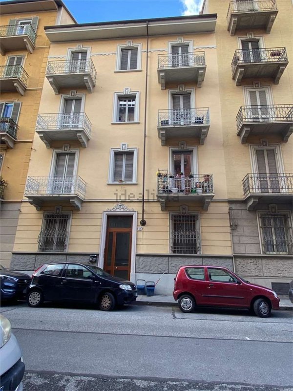 appartamento in affitto a Torino in zona Cenisia