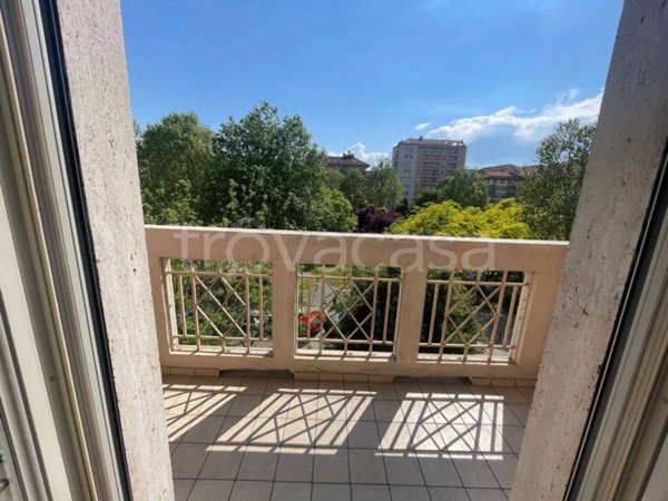 appartamento in affitto a Torino in zona Lingotto