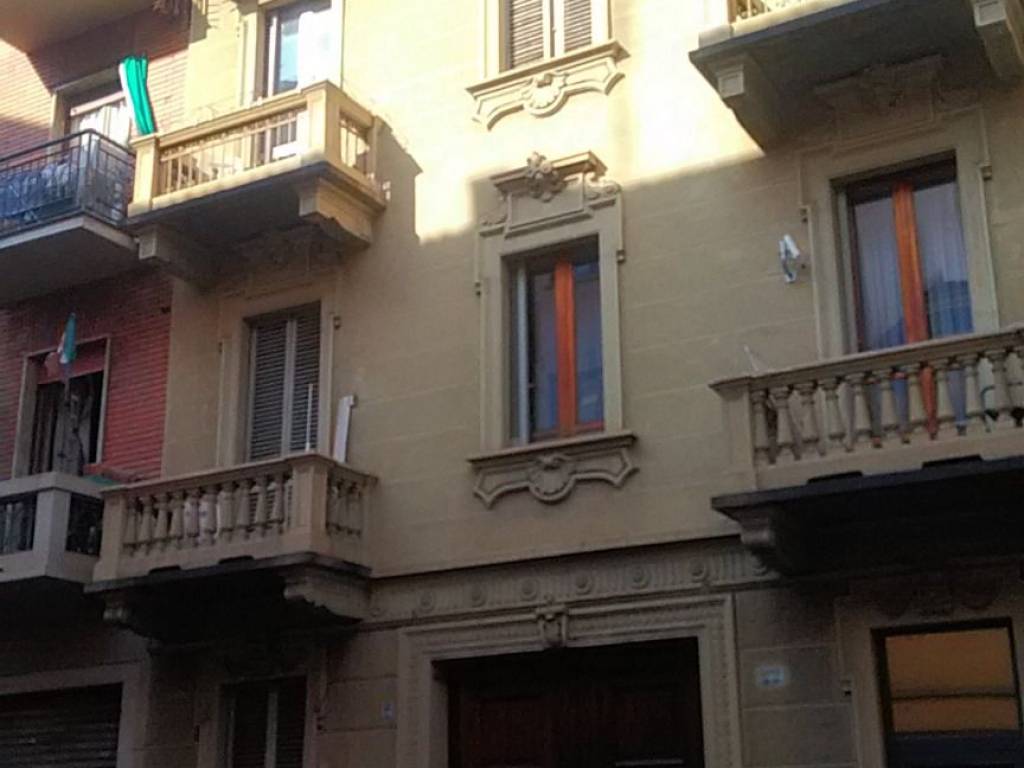 locale commerciale in affitto a Torino in zona Cenisia