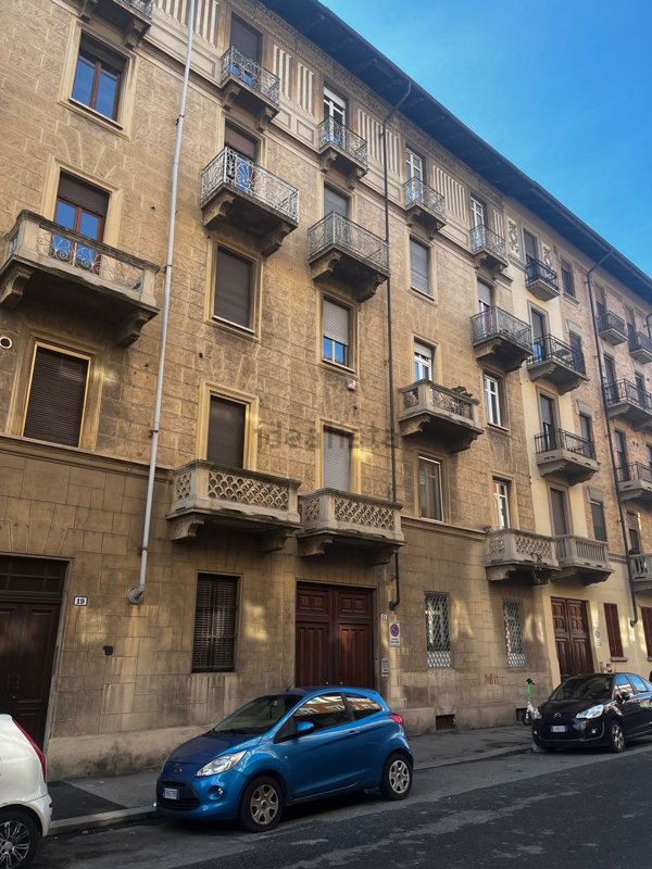 appartamento in affitto a Torino in zona Cenisia