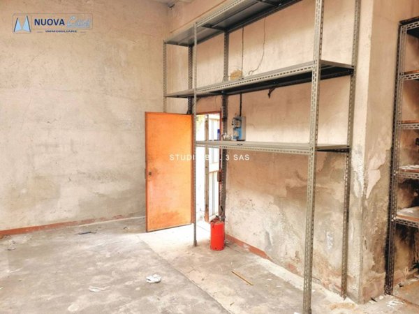 locale commerciale in affitto a Torino