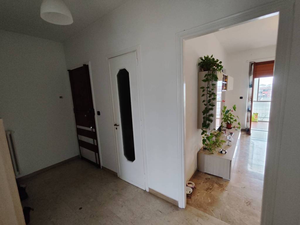 appartamento in affitto a Torino in zona Lucento