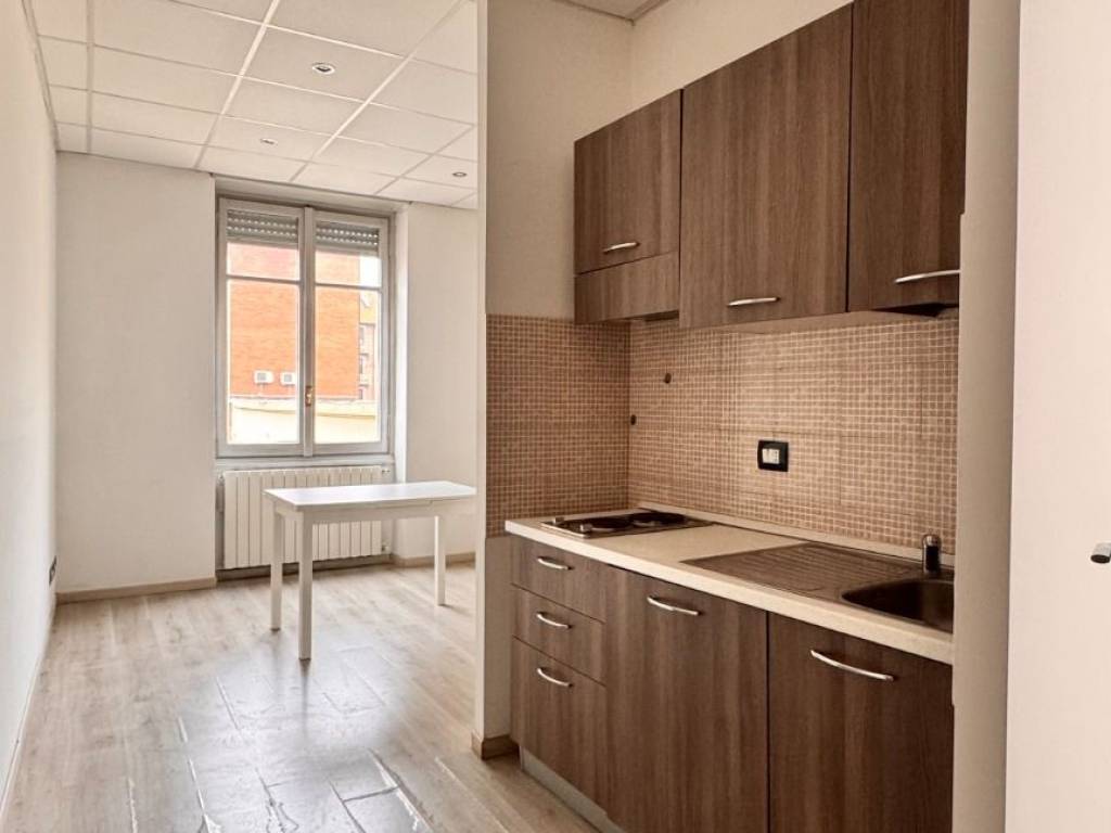 appartamento in affitto a Torino in zona Cit Turin