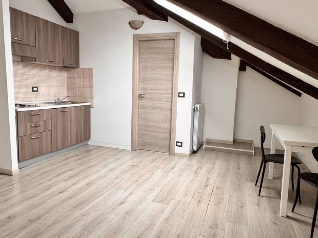 appartamento in affitto a Torino in zona Cit Turin