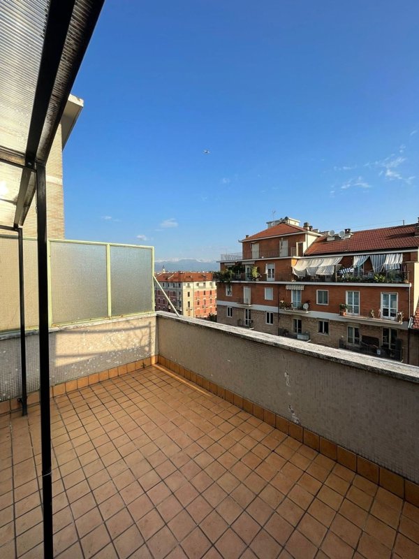 appartamento in affitto a Torino in zona Cenisia