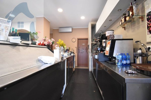 negozio in affitto a Torino in zona Madonna di Campagna