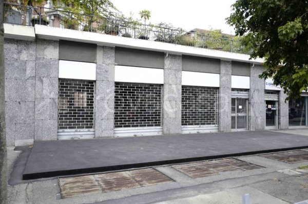 negozio in affitto a Torino in zona Filadelfia