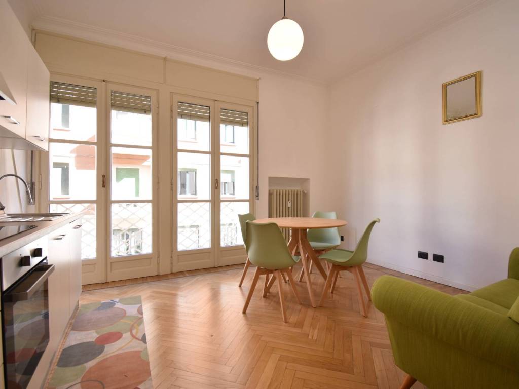 appartamento in affitto a Torino in zona Cit Turin