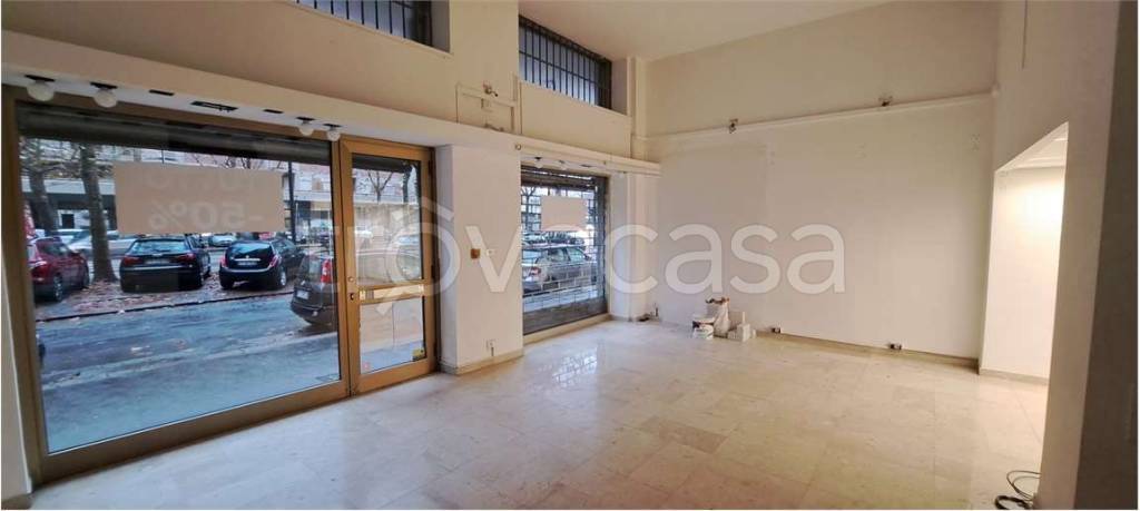 negozio in affitto a Torino in zona Filadelfia