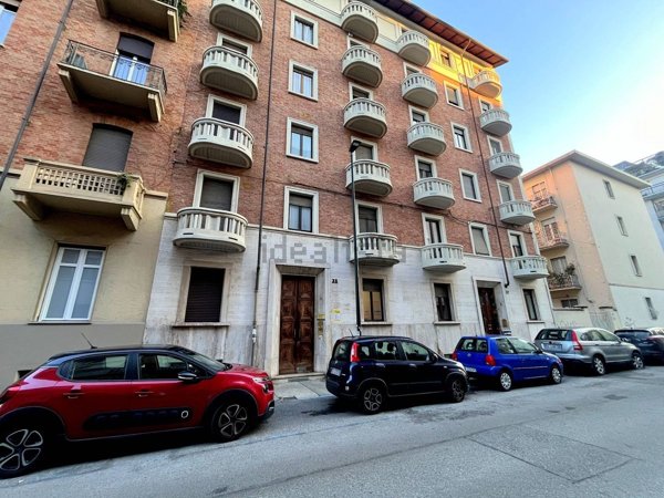 appartamento in affitto a Torino in zona Crocetta
