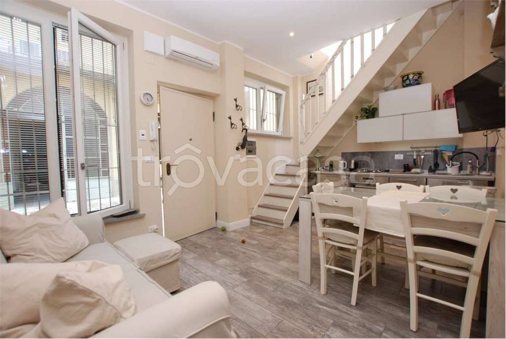 appartamento in affitto a Torino in zona Centro Storico