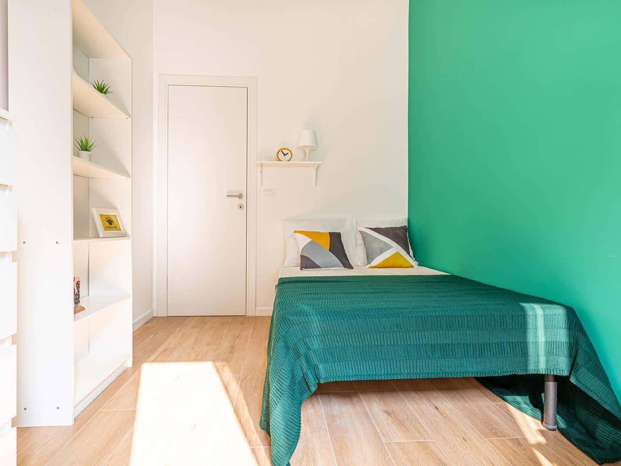 negozio in affitto a Torino in zona Cenisia