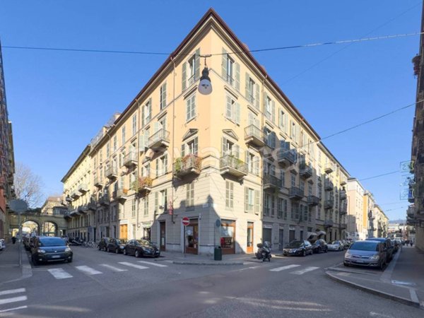 appartamento in affitto a Torino in zona Crocetta
