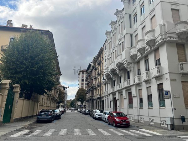 appartamento in affitto a Torino in zona Crocetta