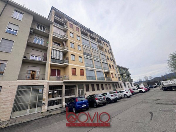 negozio in affitto a Torino in zona Barriera di Milano