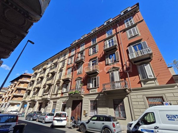 mansarda in affitto a Torino in zona San Salvario