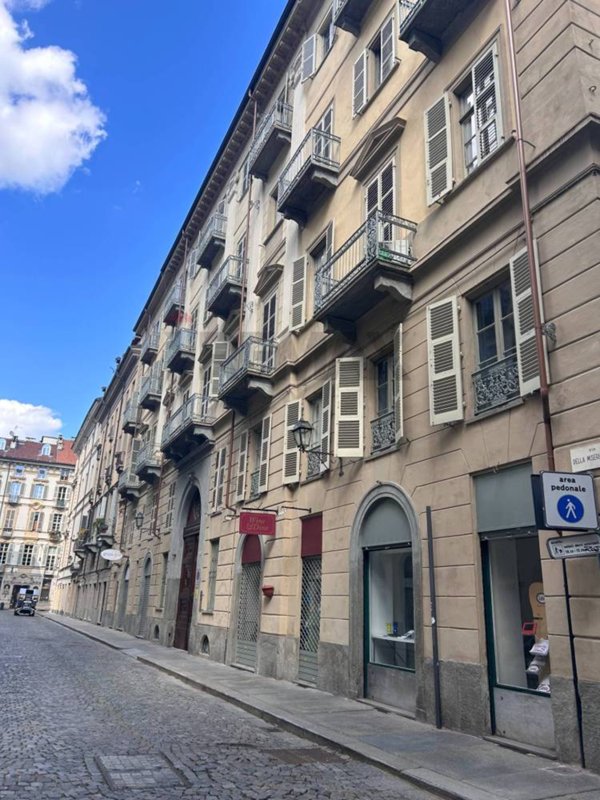 locale commerciale in affitto a Torino in zona Centro Storico