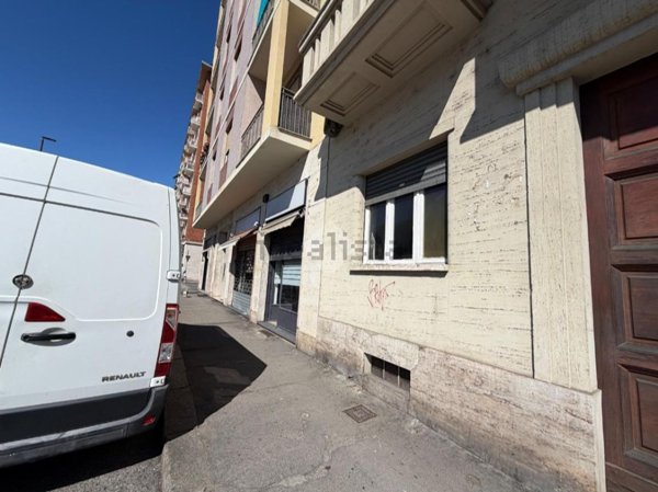 locale commerciale in affitto a Torino in zona Madonna di Campagna