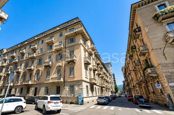 appartamento in affitto a Torino in zona Crocetta