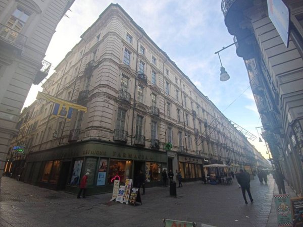 negozio in affitto a Torino