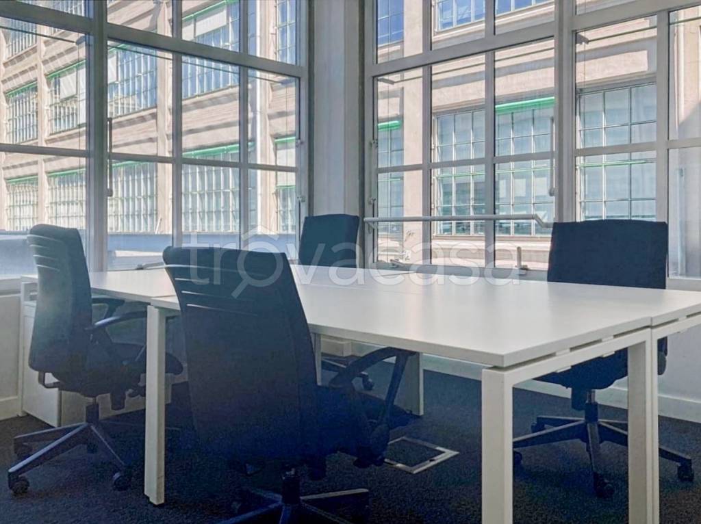 ufficio in affitto a Torino in zona Lingotto