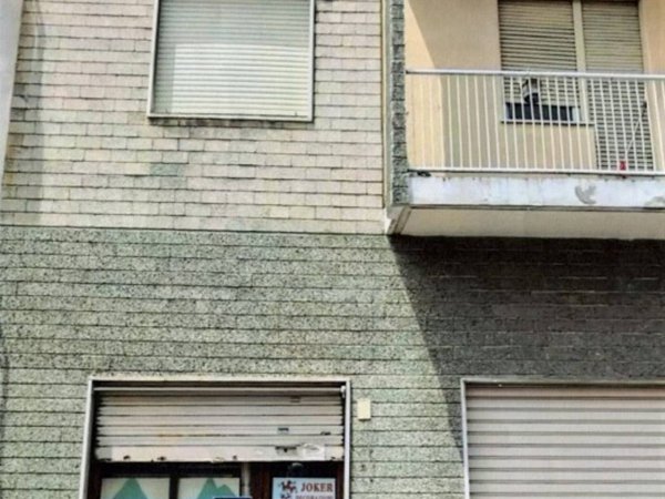 negozio in affitto a Torino in zona Santa Rita