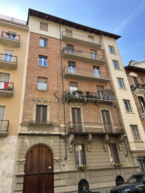 appartamento in affitto a Torino in zona Crocetta