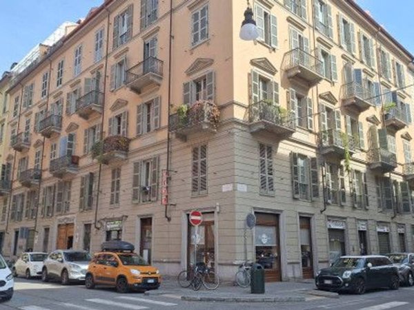 appartamento in affitto a Torino in zona Crocetta