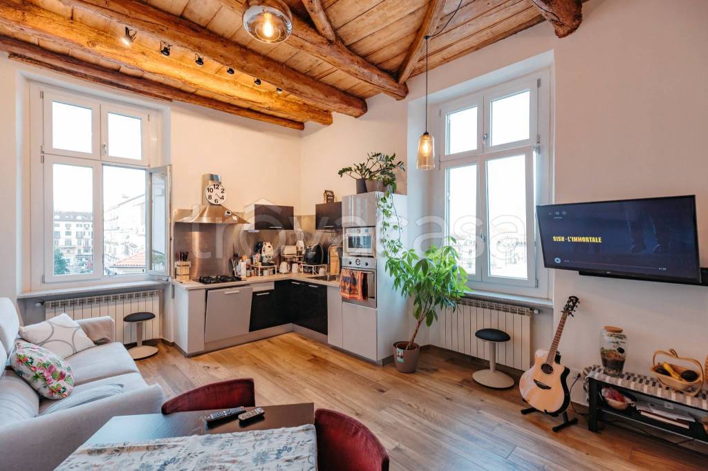 appartamento in affitto a Torino in zona Centro Storico