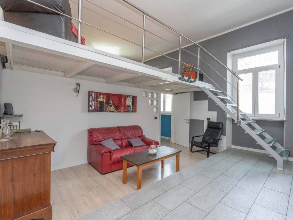 appartamento in affitto a Torino in zona Aurora