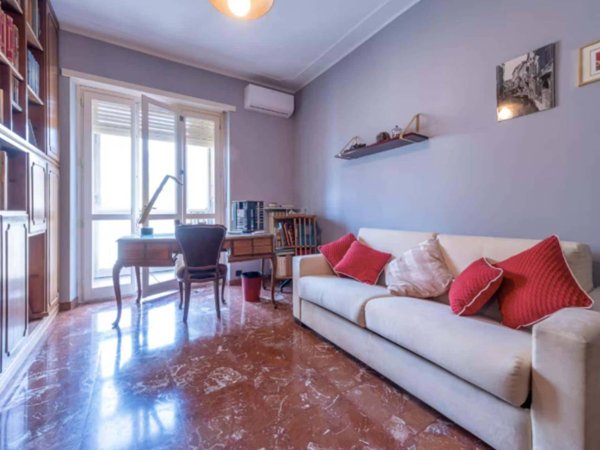 negozio in affitto a Torino in zona Santa Rita