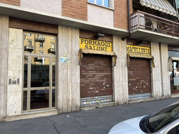 negozio in affitto a Torino in zona Borgata Vittoria