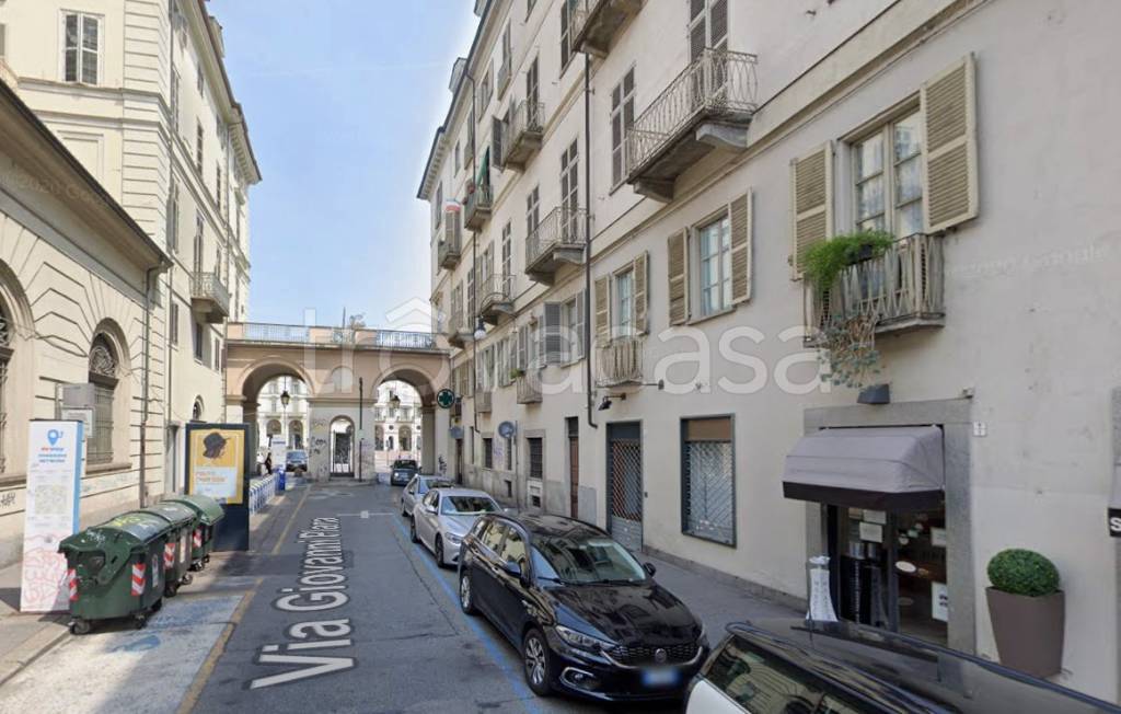 negozio in affitto a Torino