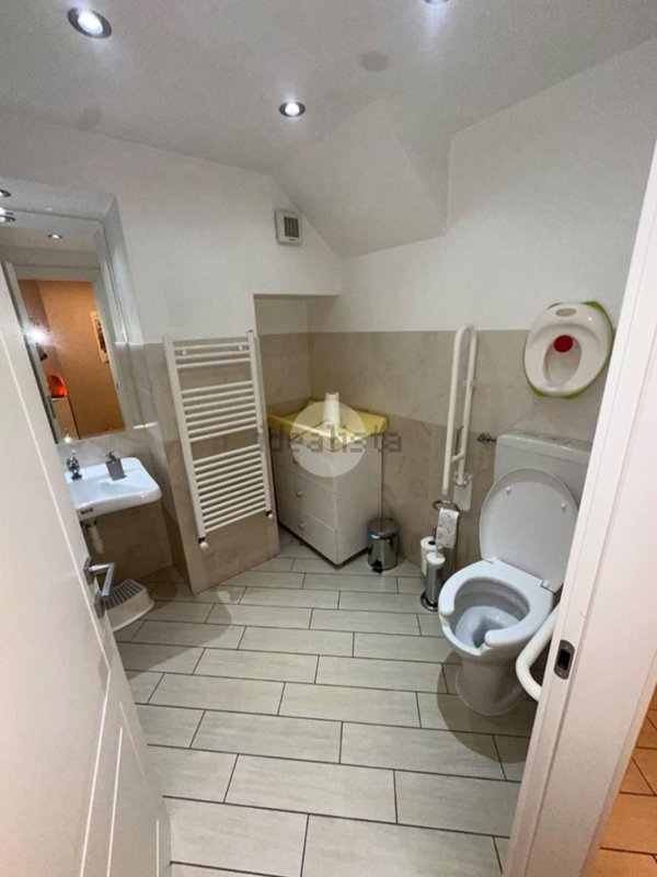 negozio in affitto a Torino