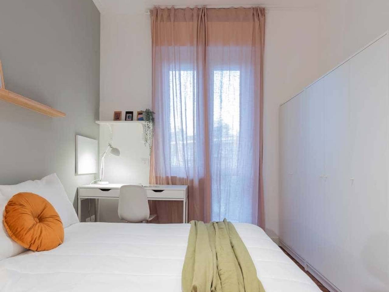 negozio in affitto a Torino in zona Borgo Po