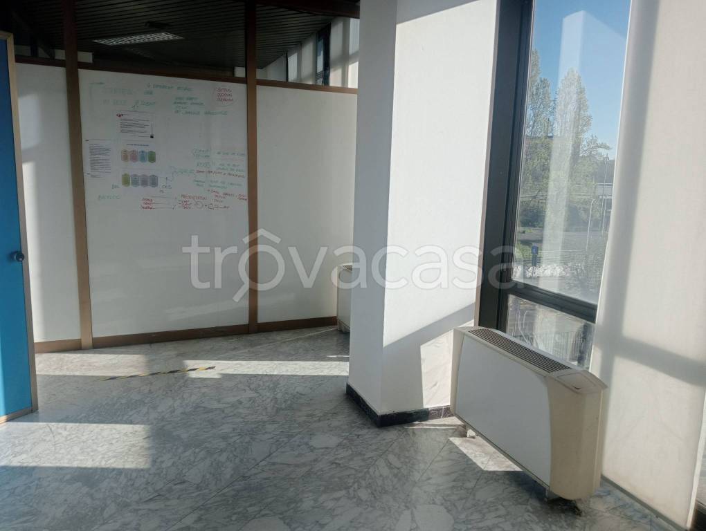 ufficio in affitto a Torino in zona Lucento