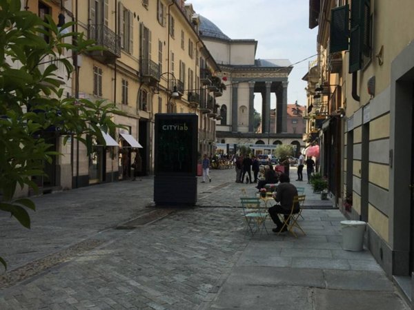 negozio in affitto a Torino in zona Gran Madre