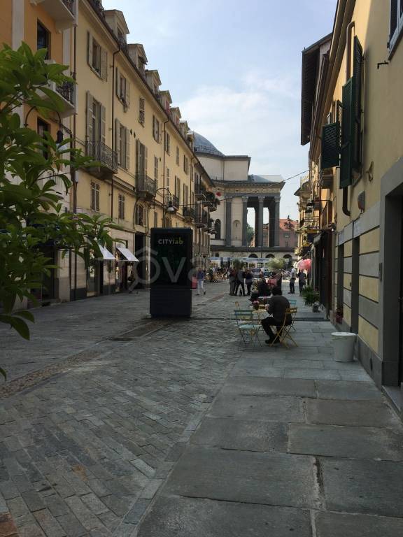 negozio in affitto a Torino in zona Gran Madre
