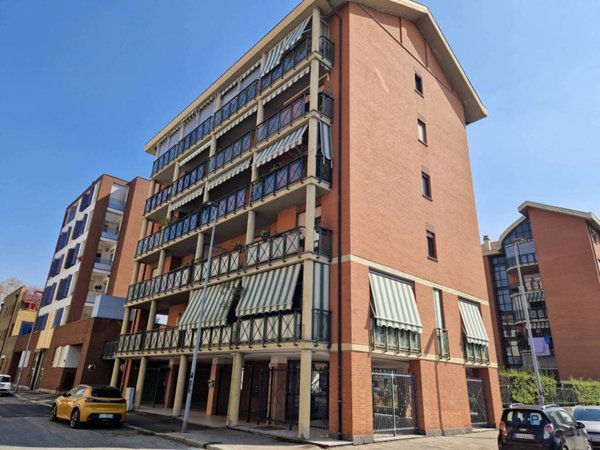 appartamento in affitto a Torino in zona Aurora