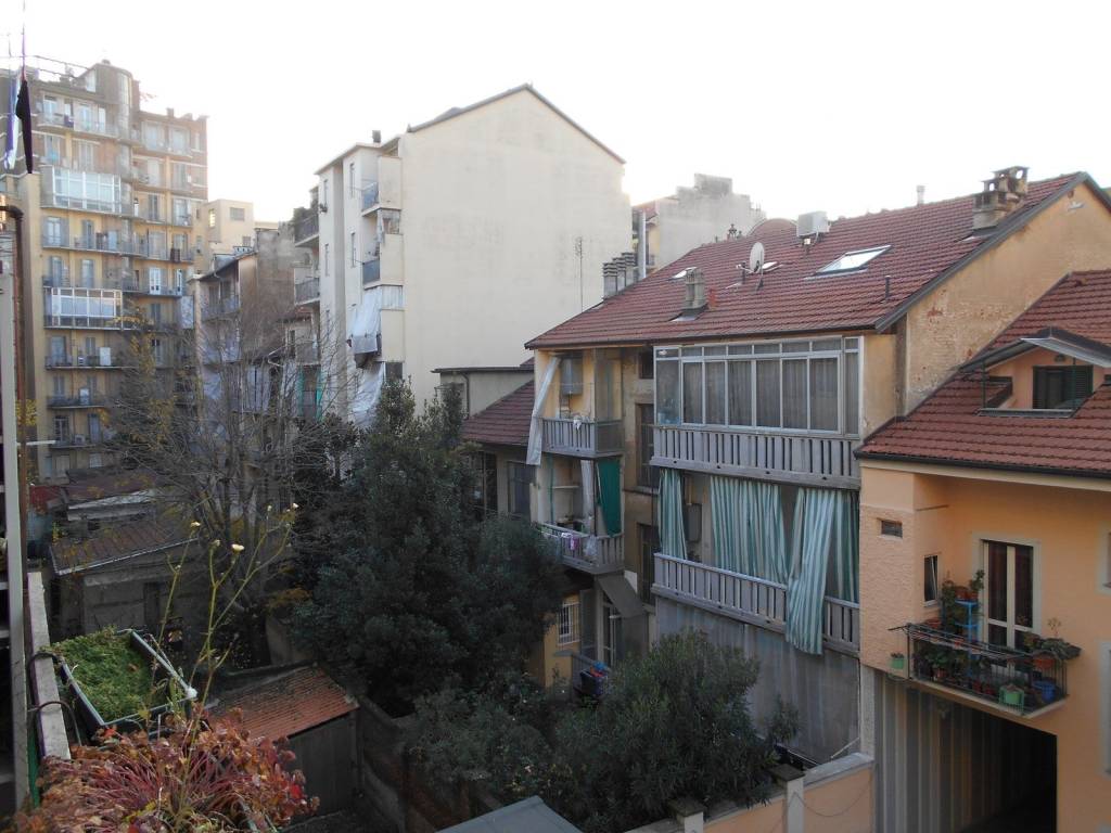 appartamento in affitto a Torino in zona Cit Turin
