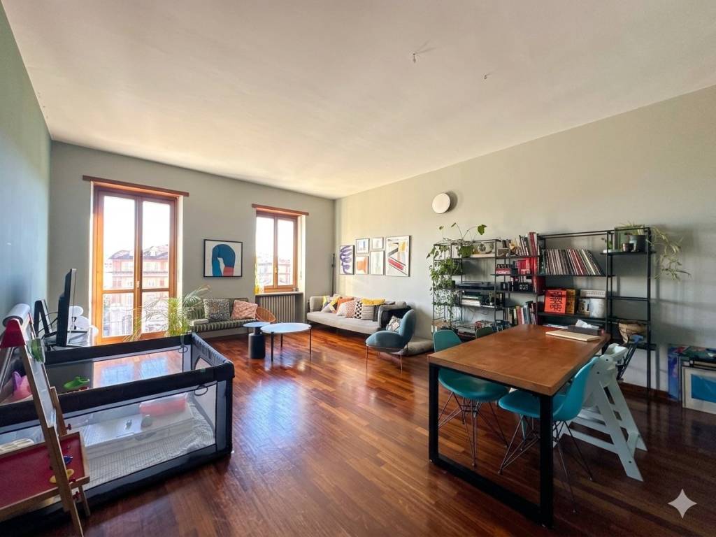 appartamento in affitto a Torino in zona Cit Turin