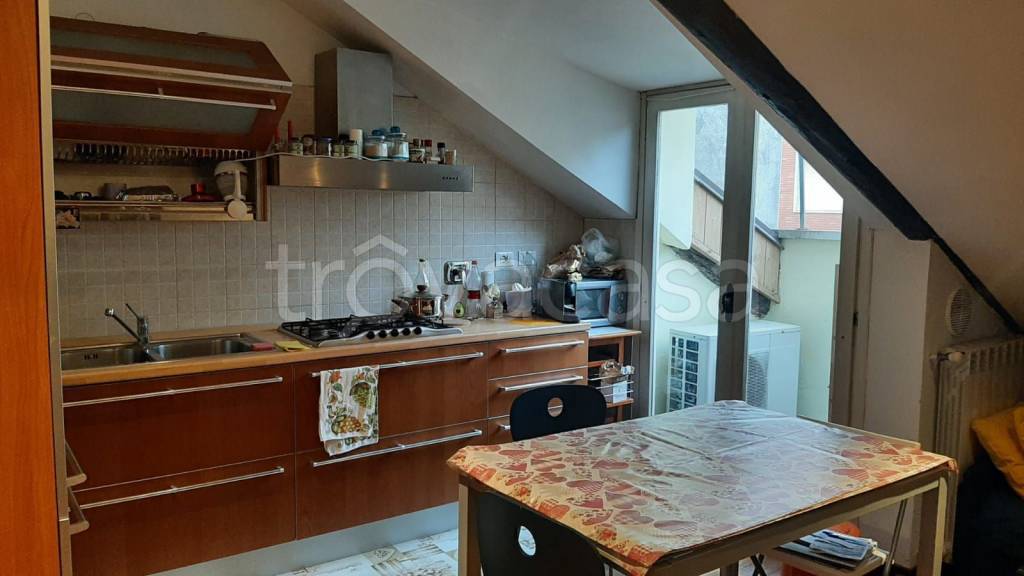 appartamento in affitto a Torino in zona Cit Turin